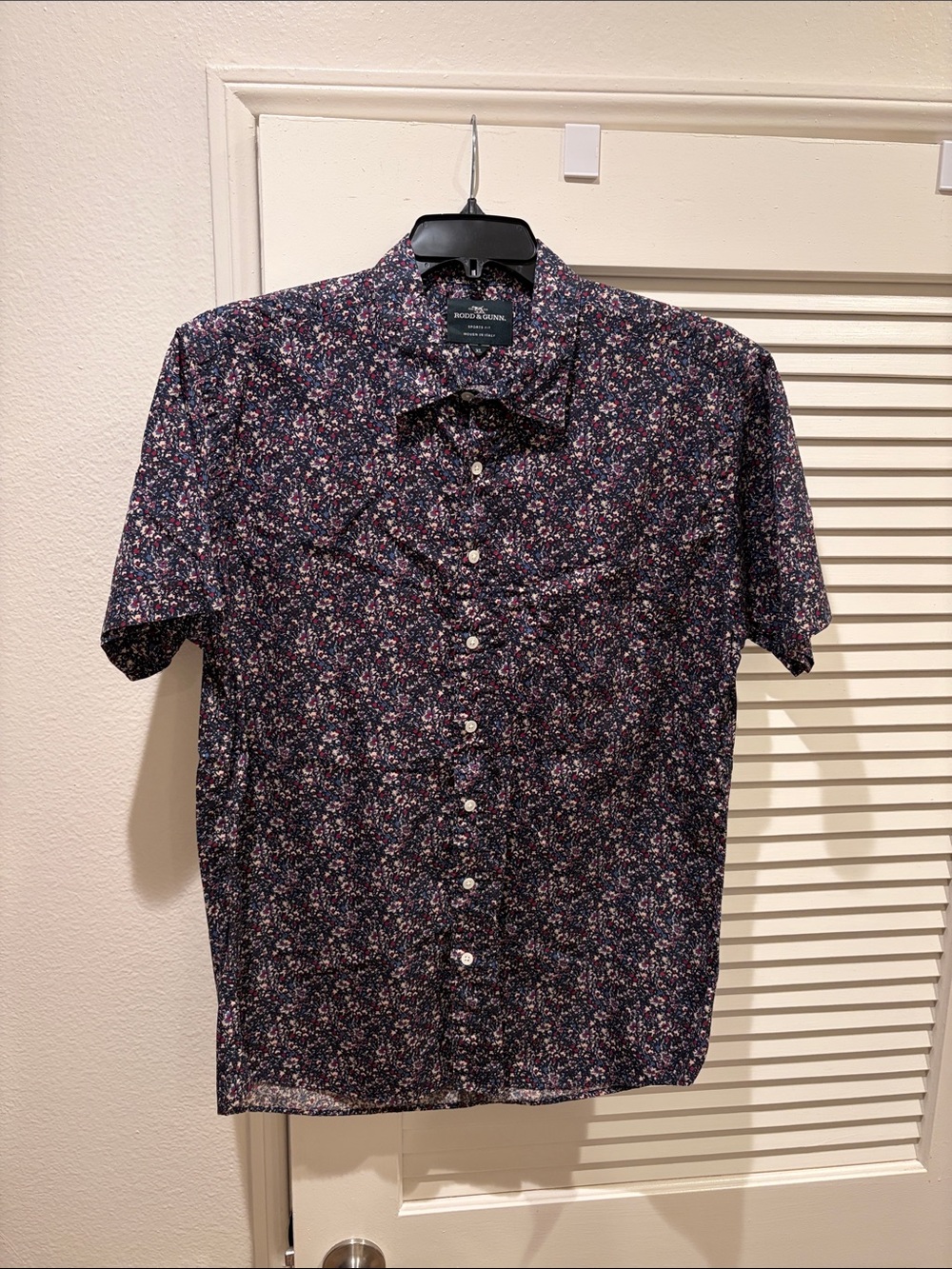 Rodd & Gunn Navy Floral Short-Sleeve Button-Down Shirt